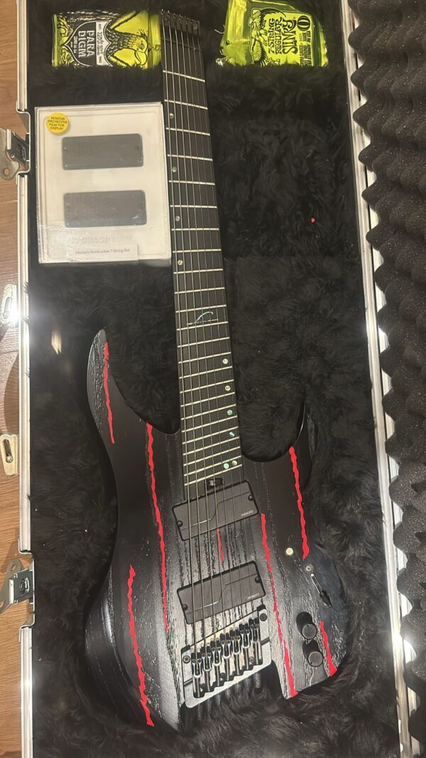 USADO | Guitarra Legator G7PF (7 cuerdas)