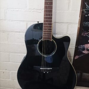 USADO | Guitarra Electroacústica OVATION